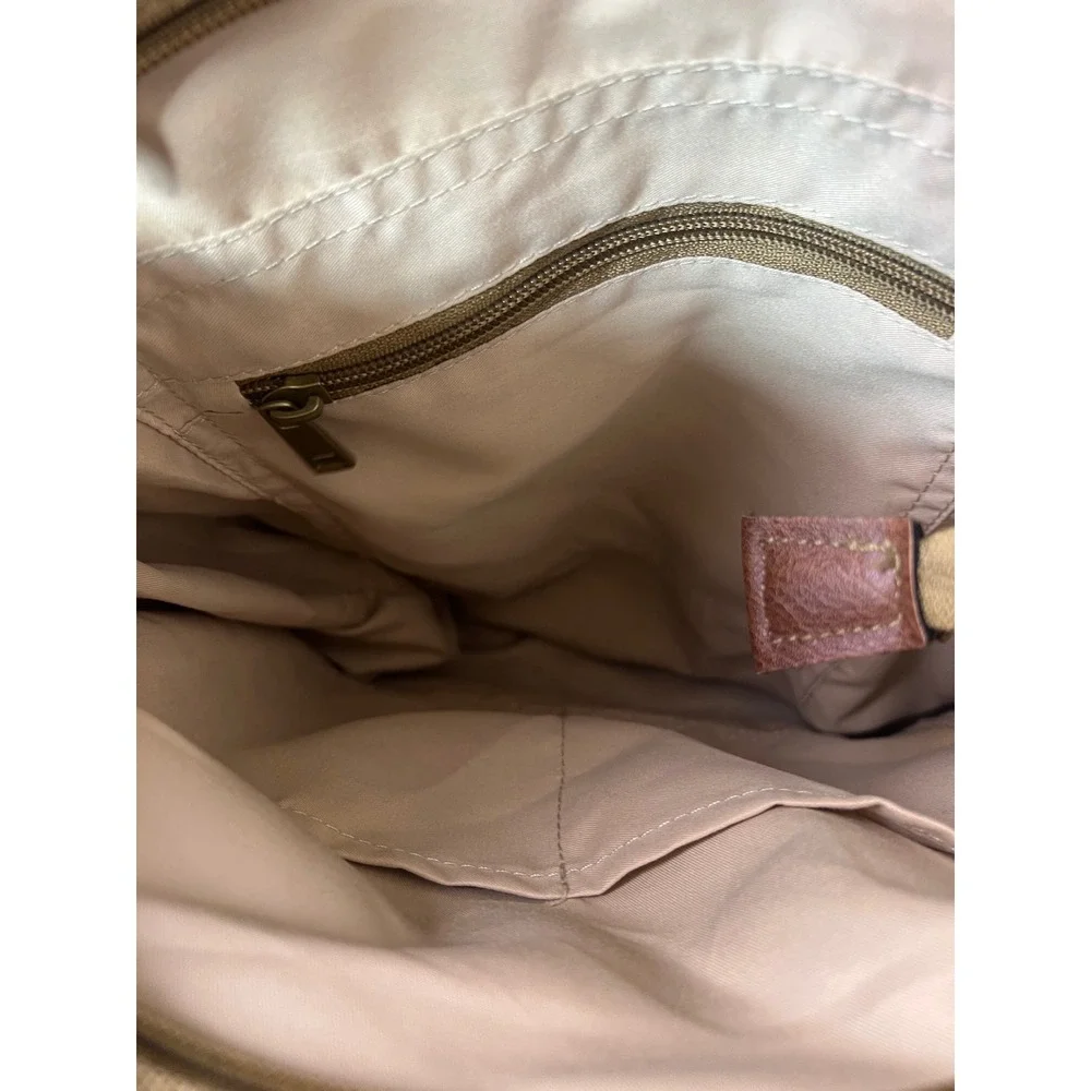 Mountain Rover Crossbody Limited Edition Khaki Canvas Brown Faux Leather Trim‎